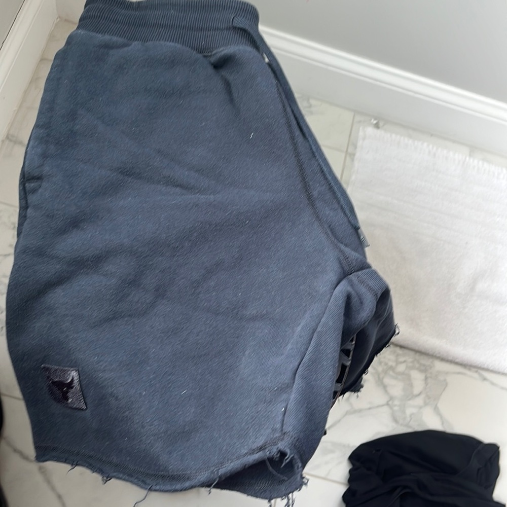 Black shorts the rock Under Armour